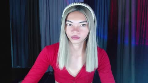 Amy Walker online show from July 13, 2026, 12:41 pm