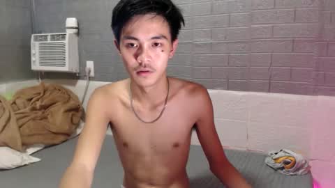 Snapshot of yourguy_josh23 chatting on April 26, 2026, 3:59 am Josh online show from April 26, 2026, 3:59 am