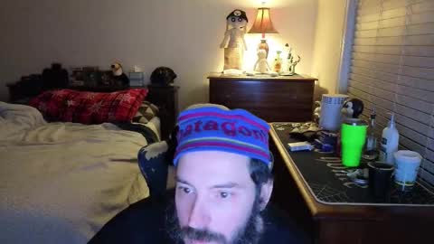 Sh online show from December 21, 2025, 12:01 pm