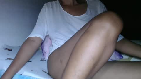yourhotboobies23 online show from December 21, 2024, 1:10 pm