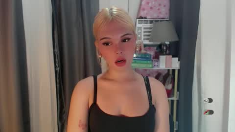 KYLIE MORE online show from May 22, 2026, 1:17 pm