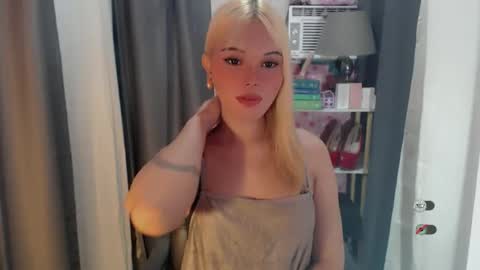 KYLIE MORE online show from May 27, 2026, 7:27 am