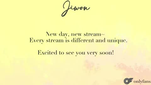 Snapshot of yourlovelykgirlfriend chatting on June 17, 2026, 8:10 pm J i w o n online show from June 17, 2026, 8:10 pm