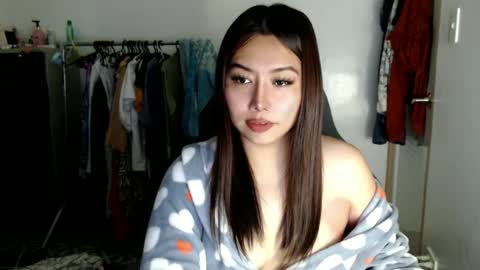 Snapshot of yourlovetifannyx chatting on February 21, 2025, 7:01 am tifanny online show from February 21, 2025, 7:01 am