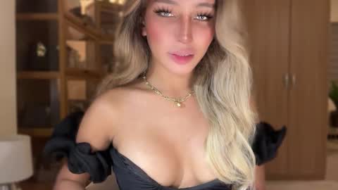 Pearl online show from February 27, 2026, 11:54 am