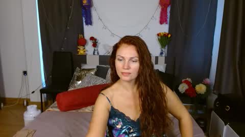 Snapshot of yourmysterycharm chatting on April 19, 2026, 8:02 am yourmysterycharm online show from April 19, 2026, 8:02 am