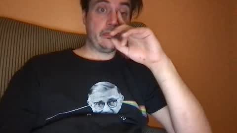 Snapshot of yourpermanentmarker chatting on November 6, 2025, 11:48 pm yourpermanentmarker online show from November 6, 2025, 11:48 pm