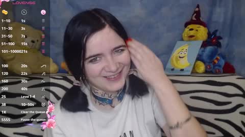 Snapshot of yours_good_mood chatting on December 18, 2024, 3:04 am Im - DANI .insta - hardblade1 online show from December 18, 2024, 3:04 am