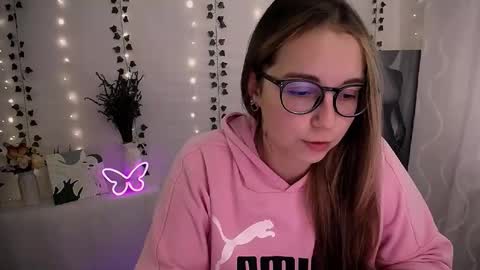 Happy online show from October 3, 2025, 7:27 am