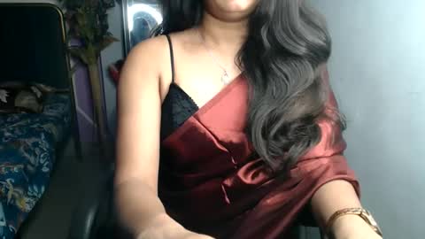 yoursassy_girl online show from May 27, 2026, 7:22 pm