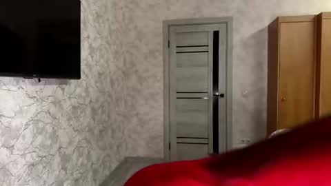 yourselenas online show from June 30, 2026, 6:31 pm