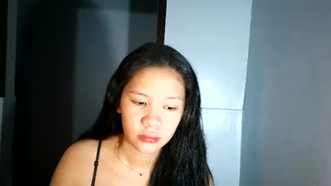 yoursexy_reb online show from December 1, 2025, 1:10 am