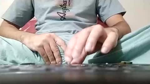 Mark online show from October 21, 2025, 3:13 pm