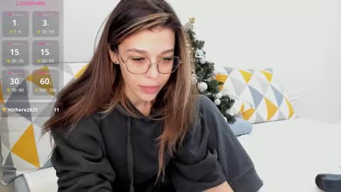 yoursoul_mila online show from December 21, 2025, 11:39 am