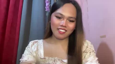yourspecialgirl_rhea online show from March 28, 2026, 7:41 am