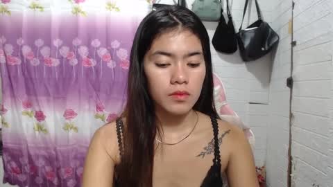 Snapshot of yoursweet_asian20 chatting on March 6, 2025, 1:05 am Maddie online show from March 6, 2025, 1:05 am