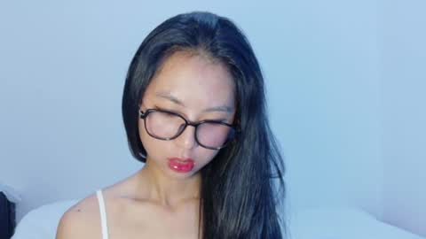 Snapshot of yoursweetestkiwi chatting on June 10, 2026, 2:45 am Kiwi online show from June 10, 2026, 2:45 am