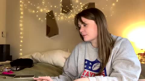 Alison online show from January 10, 2025, 11:39 pm