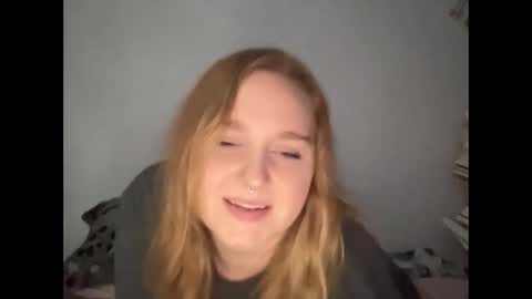 yourthickgingergoddess online show from December 21, 2024, 4:25 pm