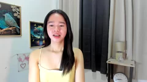 yourtinybunny online show from June 30, 2026, 1:01 pm