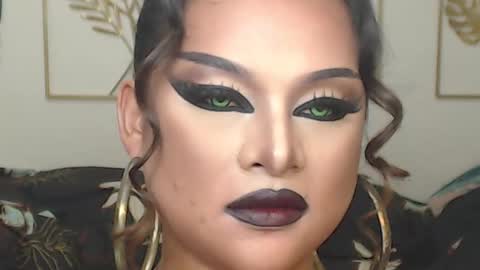 Snapshot of yourtrannyqueenxxx chatting on October 14, 2025, 10:32 pm Anastacia Grey online show from October 14, 2025, 10:32 pm