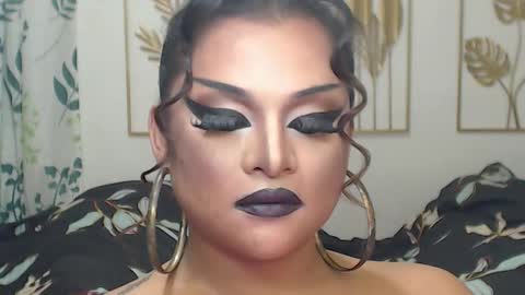 Snapshot of yourtrannyqueenxxx chatting on November 1, 2025, 10:28 am Anastacia Grey online show from November 1, 2025, 10:28 am