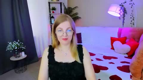 Snapshot of youruniverser chatting on July 20, 2026, 10:50 am Alice online show from July 20, 2026, 10:50 am