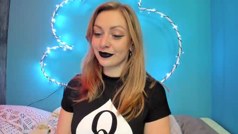 Snapshot of yourvenus00 chatting on February 8, 2025, 6:33 pm YourVenus00 -Follow my OF online show from February 8, 2025, 6:33 pm