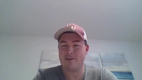 youwish1010 online show from January 10, 2025, 9:42 pm