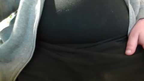 yoyo91fr online show from April 16, 2026, 10:16 am