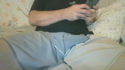 Snapshot of yoyozee chatting on February 4, 2025, 7:18 am Yoyozee online show from February 4, 2025, 7:18 am