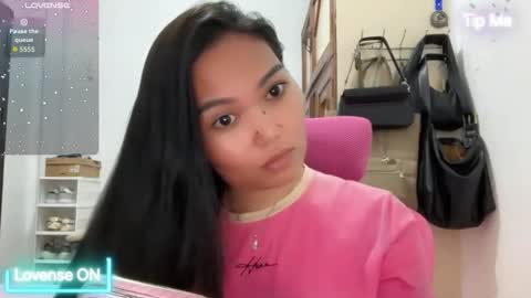 yrdrmgrl_jennie26 online show from May 2, 2026, 1:16 pm