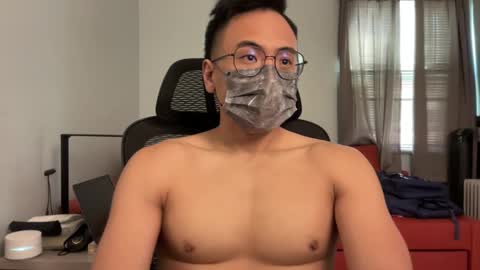 YellowRubber online show from September 16, 2025, 5:36 pm