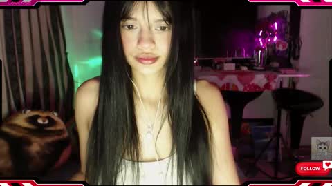 Snapshot of ysera_cb chatting on November 5, 2025, 10:04 am Lilith online show from November 5, 2025, 10:04 am