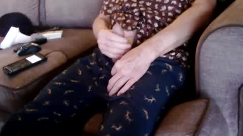 ytsim58 online show from February 18, 2026, 4:03 pm