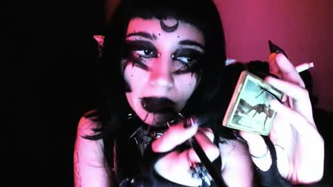 Yue Eclipsa online show from February 16, 2026, 4:52 am