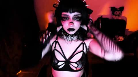 Yue Eclipsa online show from March 14, 2026, 4:29 am