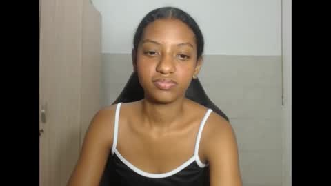 Snapshot of yukari_pr chatting on December 4, 2025, 2:54 am YUKARI online show from December 4, 2025, 2:54 am