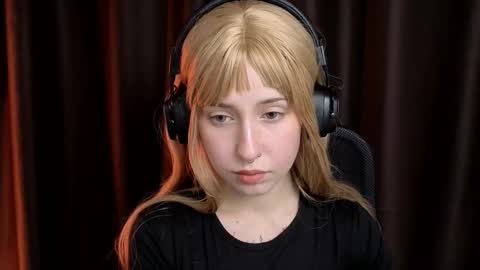 Misa online show from December 14, 2025, 2:55 pm