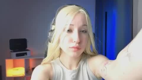 Misa online show from April 2, 2026, 9:12 pm