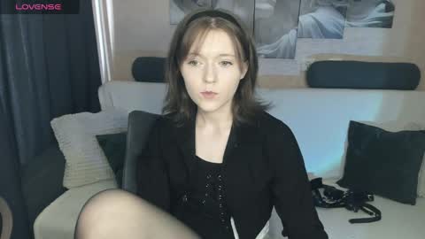 Snapshot of yukishine chatting on May 3, 2026, 12:11 pm YukiShine online show from May 3, 2026, 12:11 pm