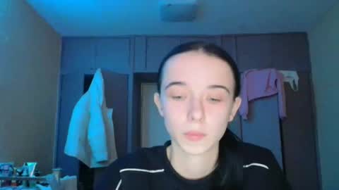 Yuliia online show from November 26, 2025, 8:26 am