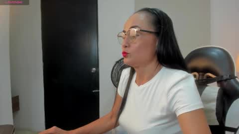 Y U L I T Z A online show from December 21, 2025, 12:12 pm