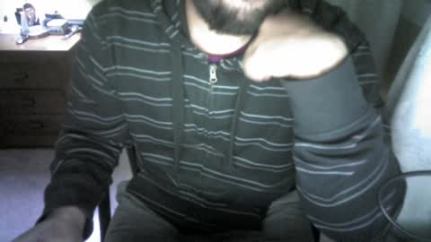 yulius_7 online show from January 8, 2025, 5:26 pm