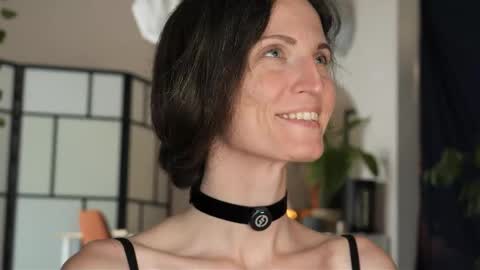 Snapshot of yulladao chatting on October 8, 2025, 4:48 pm yulla dao online show from October 8, 2025, 4:48 pm