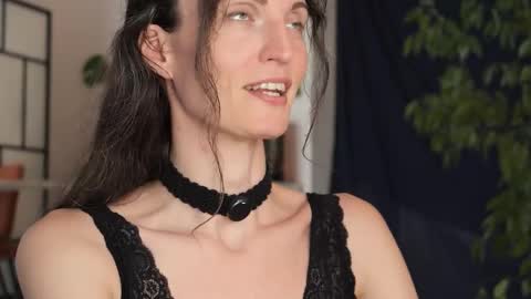 Snapshot of yulladao chatting on October 14, 2025, 5:03 pm yulla dao online show from October 14, 2025, 5:03 pm