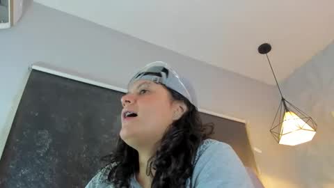 Snowflake online show from October 8, 2025, 2:09 am