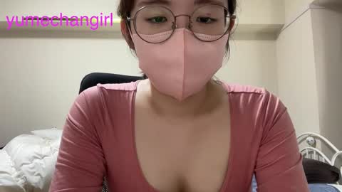 Snapshot of yumechangirl chatting on October 9, 2025, 3:04 am YumechangirlAnime Fan online show from October 9, 2025, 3:04 am