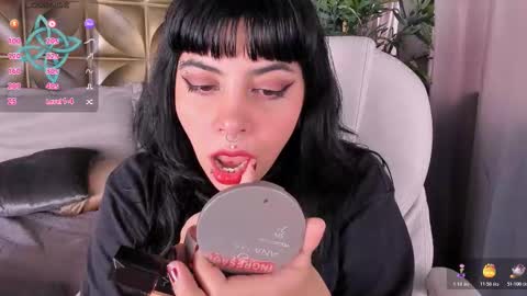 YUMEKO  online show from October 22, 2025, 12:38 pm