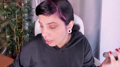 YUMEKO  online show from November 11, 2025, 12:49 pm